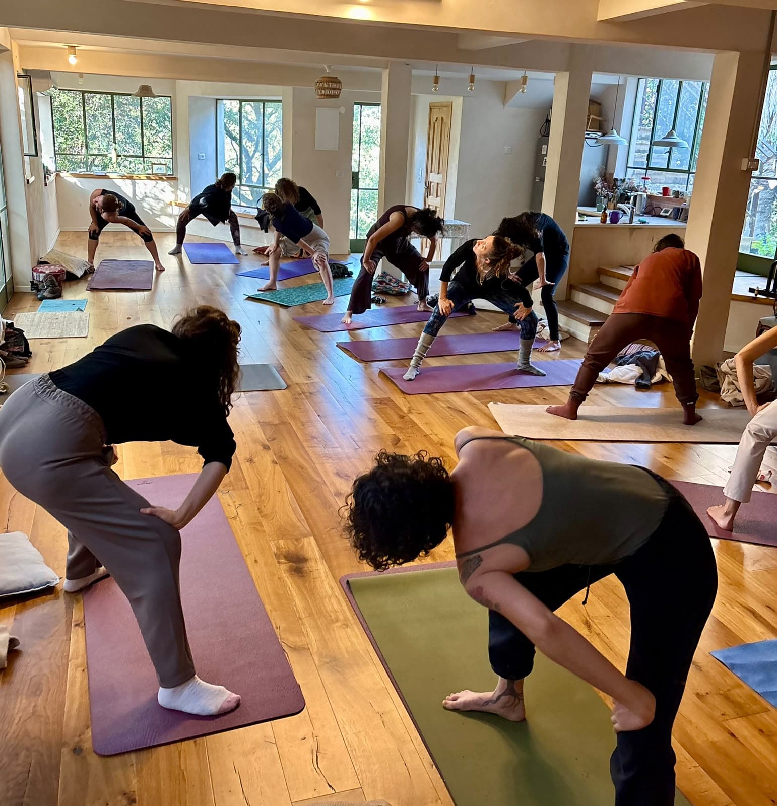 Midline Healing Movement - תרגול תנועתי הוליסטי